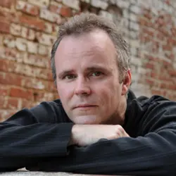 Timothy Shannon Headshot