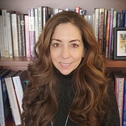 Lori Sousa Meixell Headshot